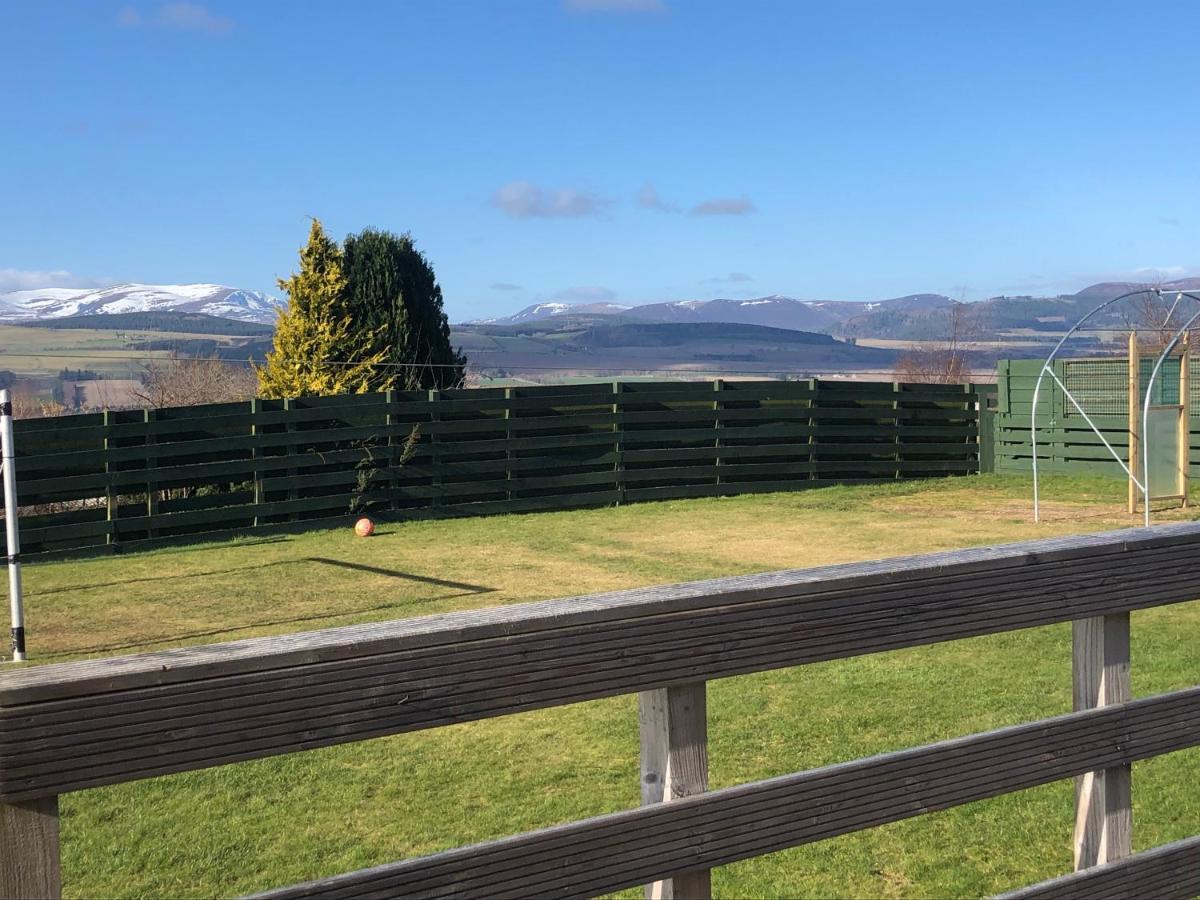 Strath View On The Nc 500 Apartment Culbokie Bagian luar foto