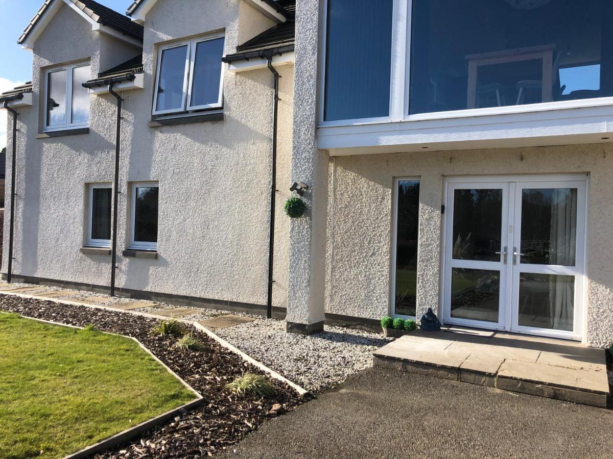 Strath View On The Nc 500 Apartment Culbokie Bagian luar foto